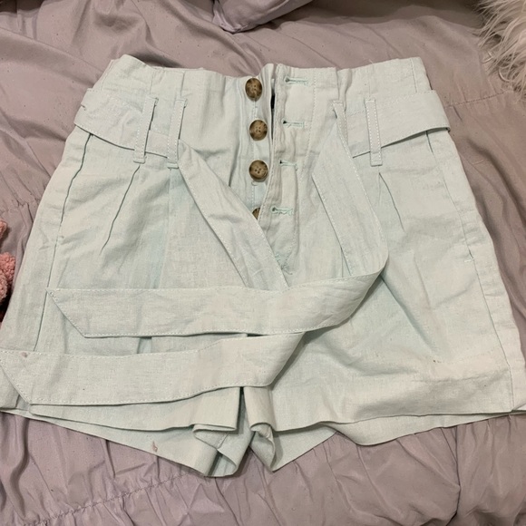Abercrombie & Fitch High Waisted Paperbag Shorts - Picture 1 of 5